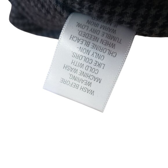 Croft & Barrow Mens Button‎ Down Flannel Shirt Size L Gray Plaid Casual Everyday - Picture 6 of 8